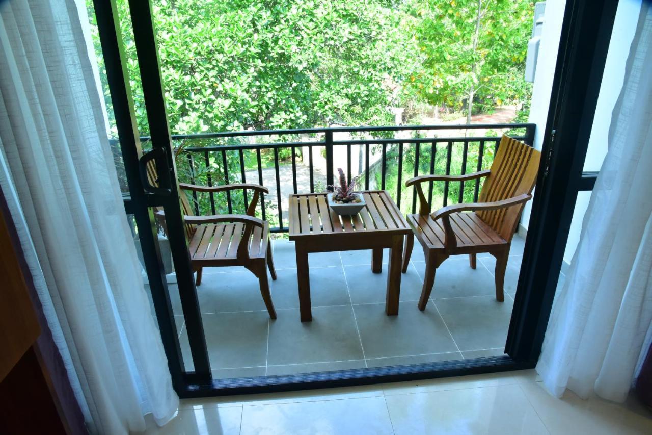 Hotel Eden Grand à Dambulla Extérieur photo