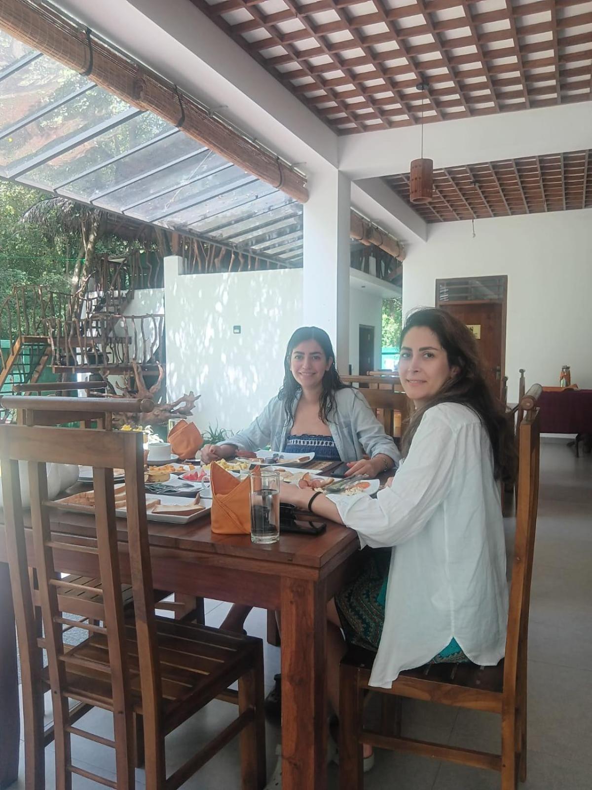 Hotel Eden Grand à Dambulla Extérieur photo
